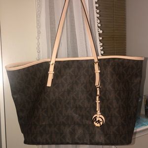 Michael Kors Logo Shoulder Bag